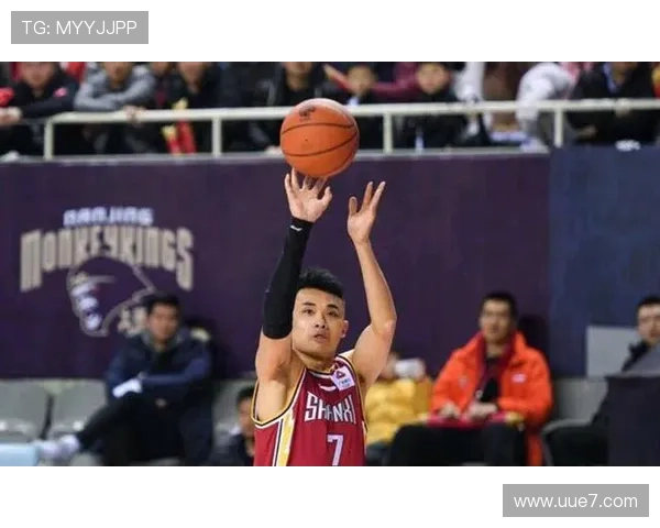 同曦双核轰74分却无缘集训